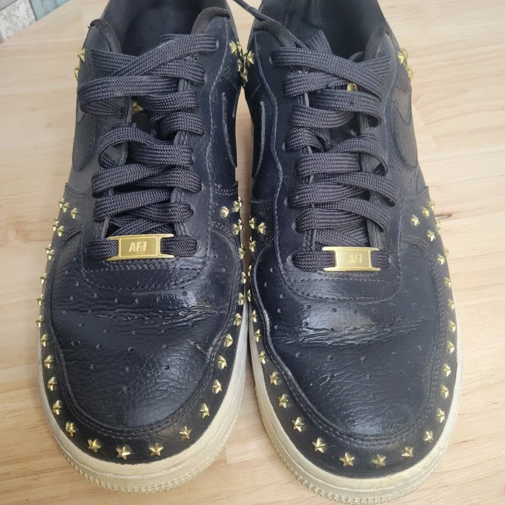 Nike Air Force 1 '07 Star Studded AR0639-001 Black Gold Women Size 10 Sneakers